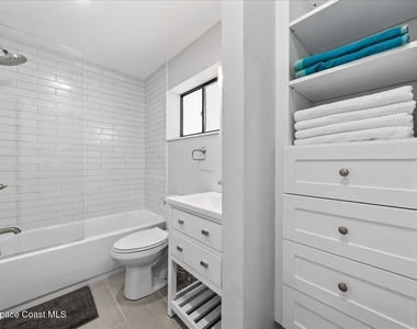 419 Ocean Avenue - Photo Thumbnail 14