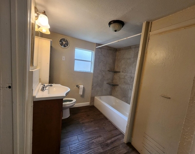 4203 Polk Street - Photo Thumbnail 8
