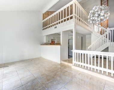 13004 Greenway Chase Court - Photo Thumbnail 3
