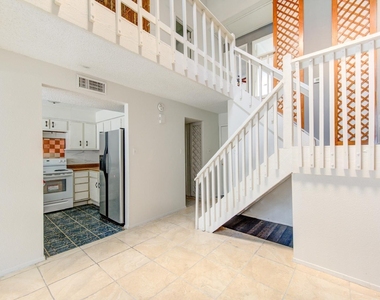 13004 Greenway Chase Court - Photo Thumbnail 4