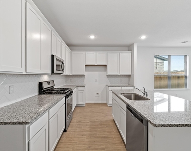 23018 Forebear Drive - Photo Thumbnail 5