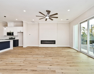 3231 Tuam Street - Photo Thumbnail 13