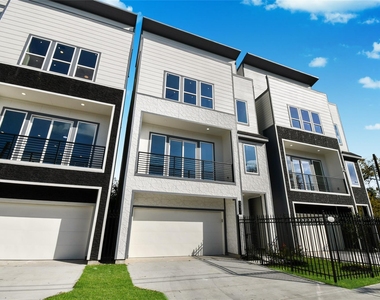 3231 Tuam Street - Photo Thumbnail 1
