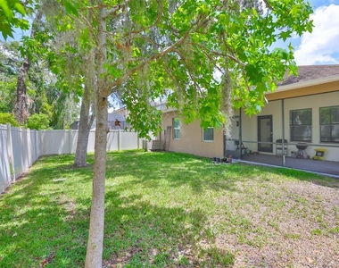 11915 Twilight Darner Place - Photo Thumbnail 32