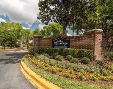 4211 Chatham Oak Court - Photo Thumbnail 21