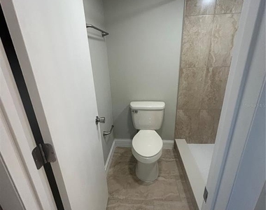 7633 Dolonita Drive - Photo Thumbnail 21