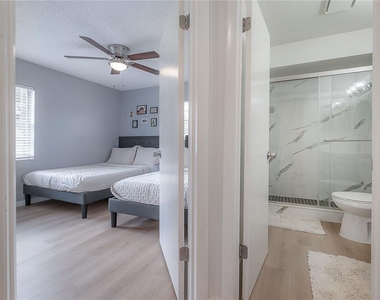 6908 S Macdill Avenue - Photo Thumbnail 18