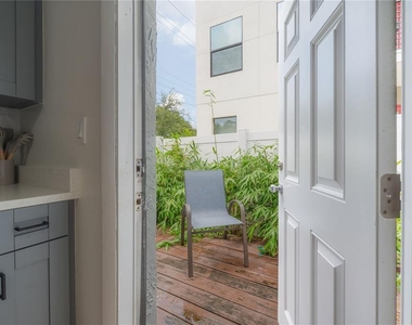6908 S Macdill Avenue - Photo Thumbnail 27