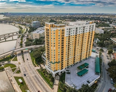 345 Bayshore Boulevard - Photo Thumbnail 1