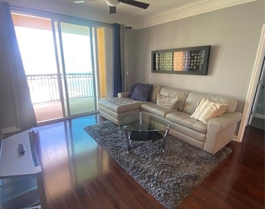 345 Bayshore Boulevard - Photo Thumbnail 6