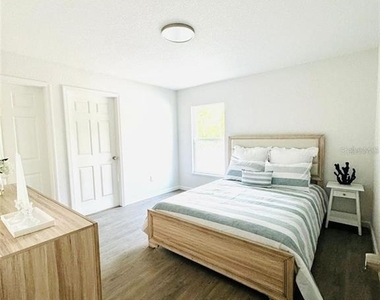 13731 Sw 89th Circle - Photo Thumbnail 11