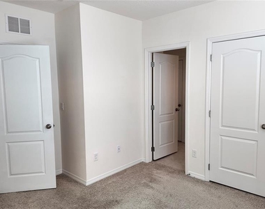 1241 Yellow Finch Drive - Photo Thumbnail 25