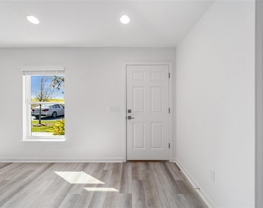 4415 Nw 74th Terrace - Photo Thumbnail 29