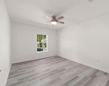 7462 Nw 44th Lane - Photo Thumbnail 17