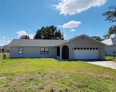 2870 Sw 143rd Place Road - Photo Thumbnail 3