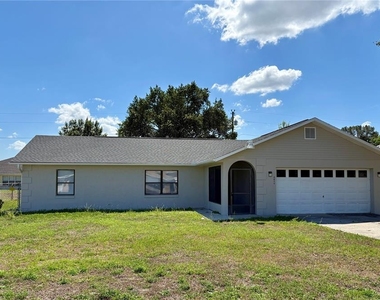 2870 Sw 143rd Place Road - Photo Thumbnail 4
