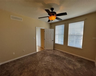 8264 Maritime Flag Street - Photo Thumbnail 9
