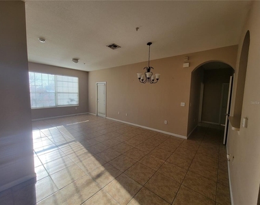 6380 Contessa Drive - Photo Thumbnail 11