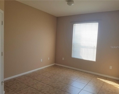 6380 Contessa Drive - Photo Thumbnail 12