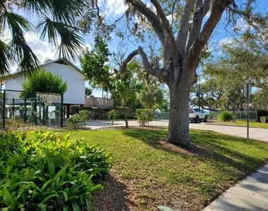 4390 Sibley Bay Street - Photo Thumbnail 23