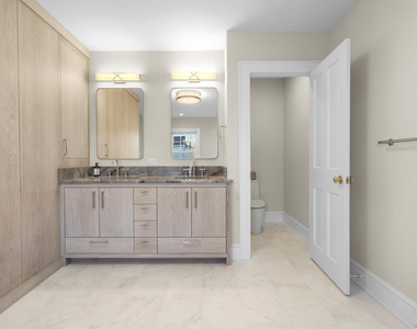 447 Reef Road - Photo Thumbnail 16
