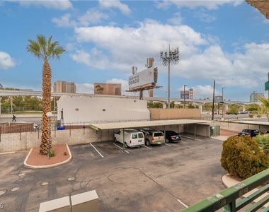 450 Elm Drive - Photo Thumbnail 24