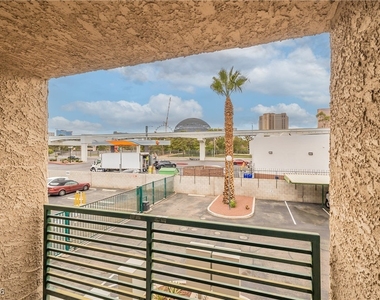 450 Elm Drive - Photo Thumbnail 25