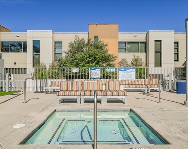 353 E Bonneville Avenue - Photo Thumbnail 44