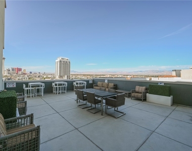 353 E Bonneville Avenue - Photo Thumbnail 51