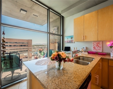 353 E Bonneville Avenue - Photo Thumbnail 1