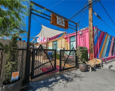 353 E Bonneville Avenue - Photo Thumbnail 28
