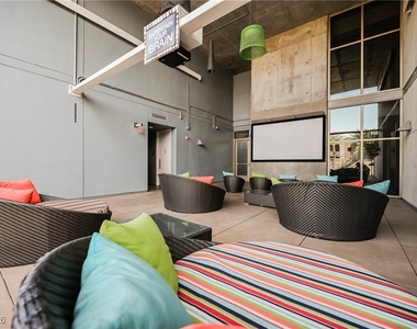 353 E Bonneville Avenue - Photo Thumbnail 37