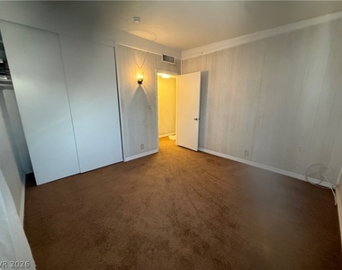 2300 Pardee Place - Photo Thumbnail 14