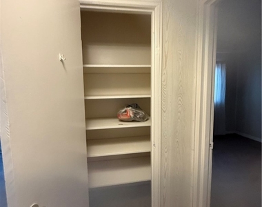 2300 Pardee Place - Photo Thumbnail 10
