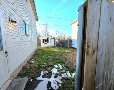 50 Strasbourg Drive - Photo Thumbnail 10