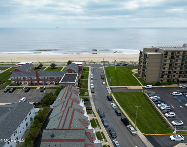 29 Pavilion Avenue - Photo Thumbnail 27