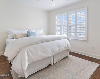 29 Pavilion Avenue - Photo Thumbnail 12