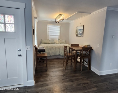 200 15th Avenue - Photo Thumbnail 3