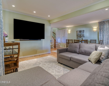 26 Heck Avenue - Photo Thumbnail 8
