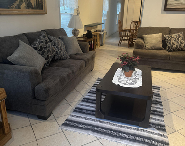 17 Danby Place - Photo Thumbnail 12