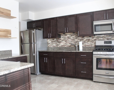 364 Westwood Avenue - Photo Thumbnail 6