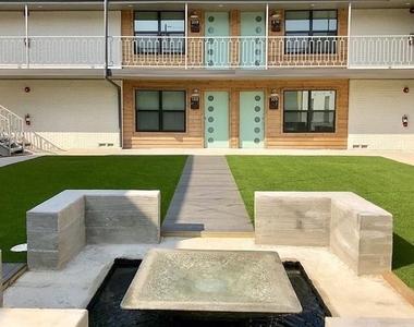 5520 Gaston Avenue - Photo Thumbnail 10