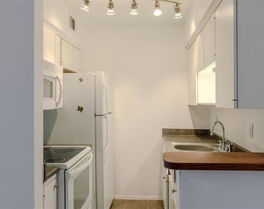 4859 Cedar Springs Road - Photo Thumbnail 15