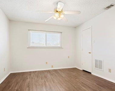 7591 Tournament Road - Photo Thumbnail 18