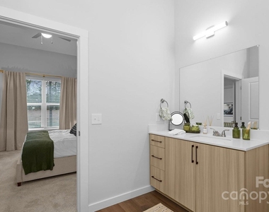 5120 77 Center Drive - Photo Thumbnail 21