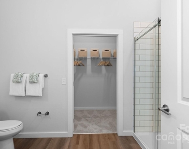 5120 77 Center Drive - Photo Thumbnail 20