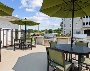 5120 77 Center Drive - Photo Thumbnail 11