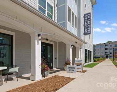 5120 77 Center Drive - Photo Thumbnail 10