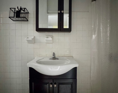 422 East 118th Street - Photo Thumbnail 7