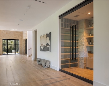24341 Rolling View Road - Photo Thumbnail 14